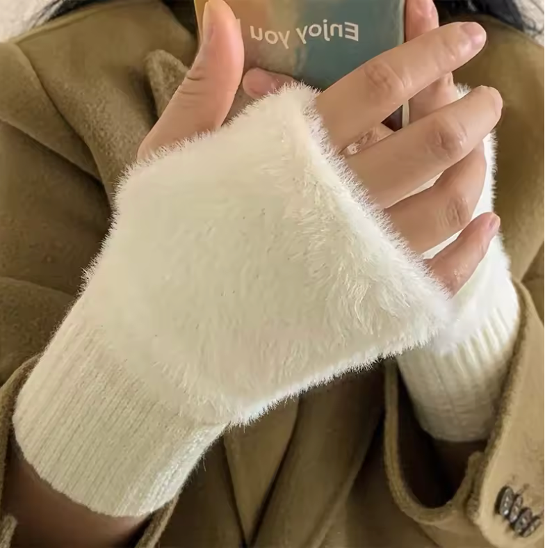 Women’s Soft Plush Knit Fingerless Gloves