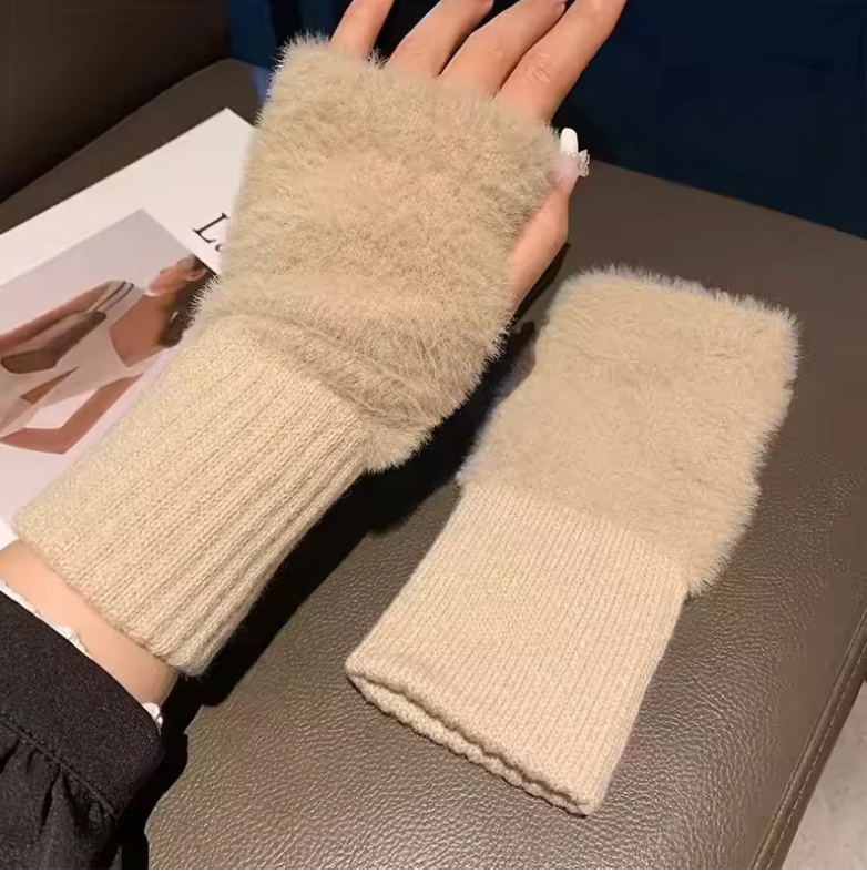 Women’s Soft Plush Knit Fingerless Gloves